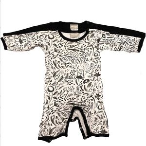 BABYUSHKA ORGANIC SHORT ONESIES